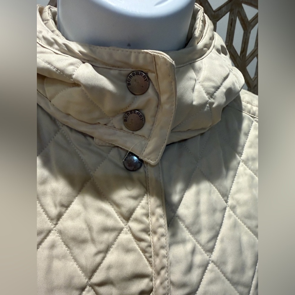 Burberry London Women's Quilted Jacket Full Snap Jacket Hooded Size Small - Picture 7 of 16